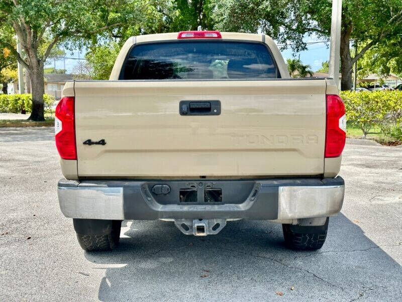 2019 Toyota Tundra Pickup - $32,995
