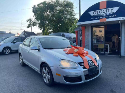 2008 Volkswagen Jetta for sale at OTOCITY in Totowa NJ