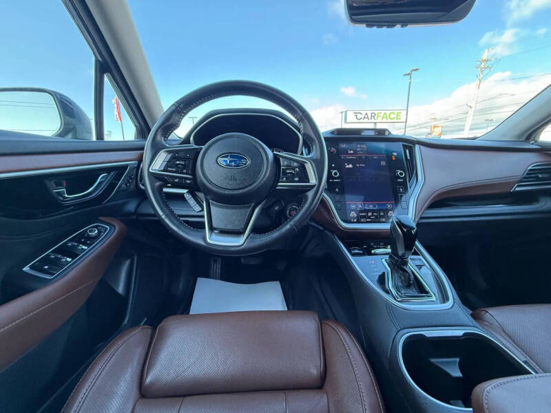 2022 Subaru Outback Touring XT