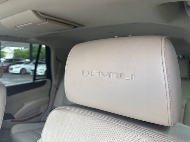 2016 GMC Yukon Denali