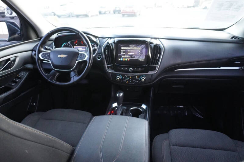 2020 Chevrolet Traverse LT Cloth