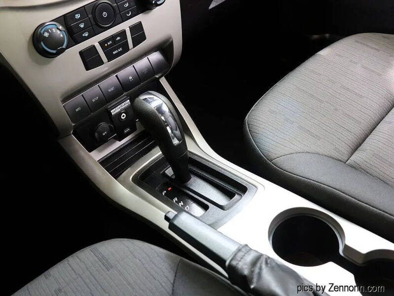 2010 Ford Focus SE