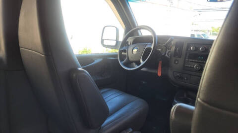 2011 Chevrolet Express LS 1500