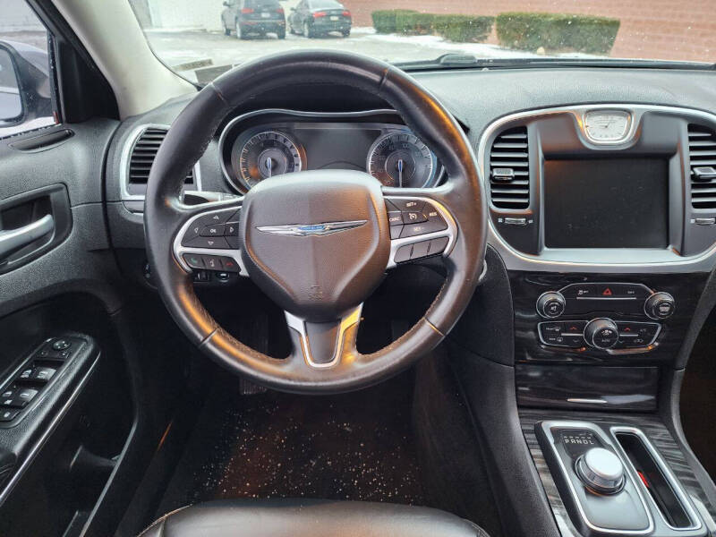 2016 Chrysler 300 Limited Anniversary