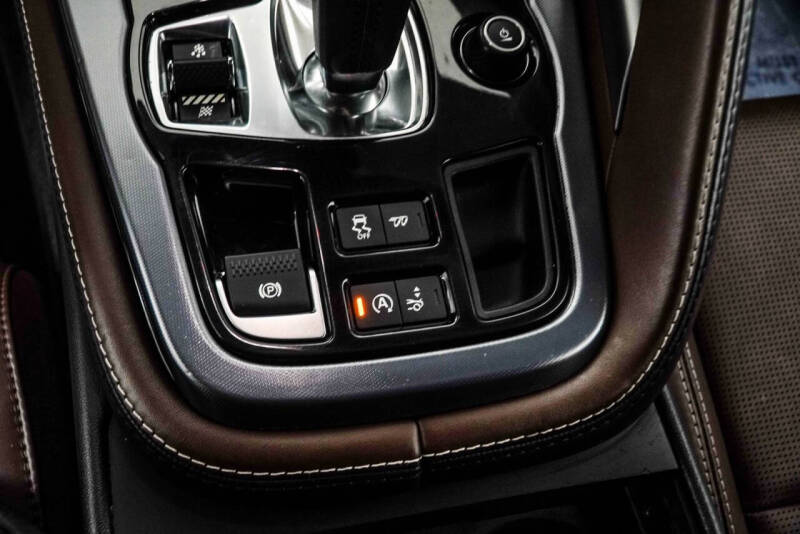 2018 Jaguar F-TYPE 296HP