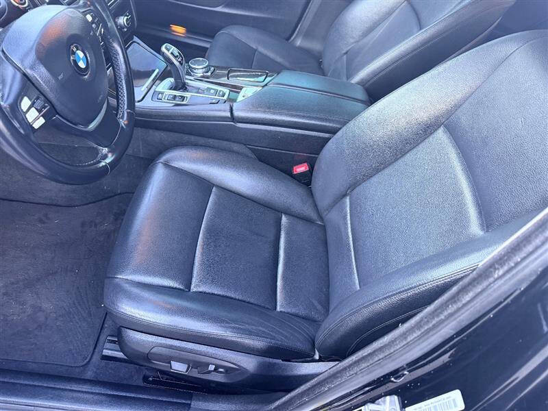 2016 BMW 5 Series 528i