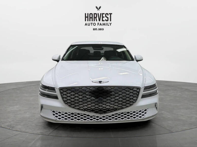 2024 Genesis Electrified G80 Advanced