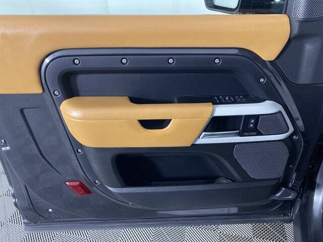 2023 Land Rover Defender 90 X-Dynamic SE