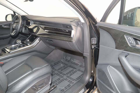 2022 Audi Q7 quattro Premium Plus 55 TFSI