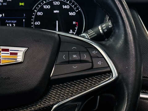 2021 Cadillac XT5 Sport