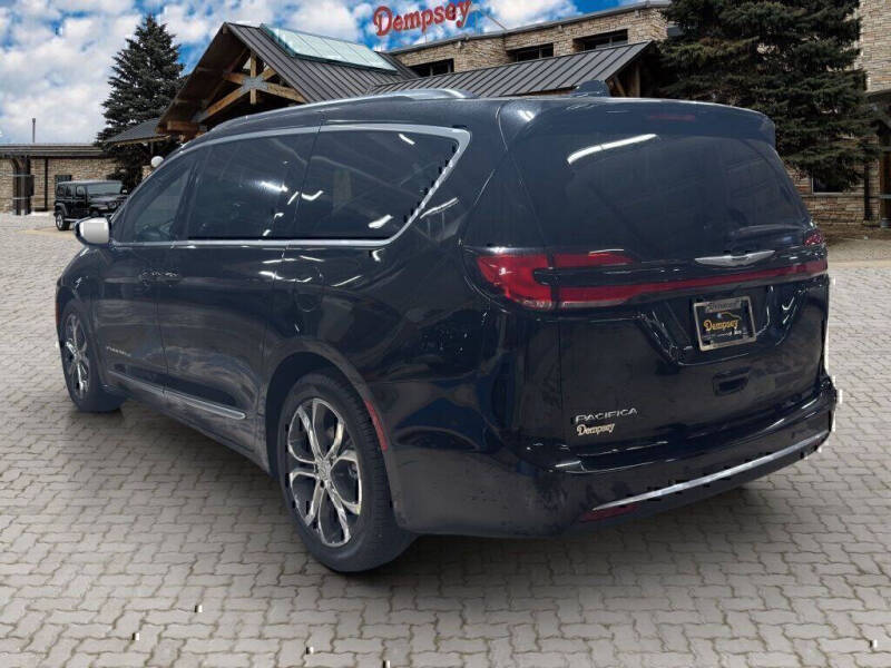 2026 Chrysler Pacifica Pinnacle