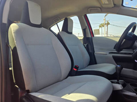 2014 Toyota Prius c One