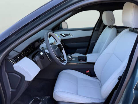 2026 Land Rover Range Rover Velar P250 Dynamic SE