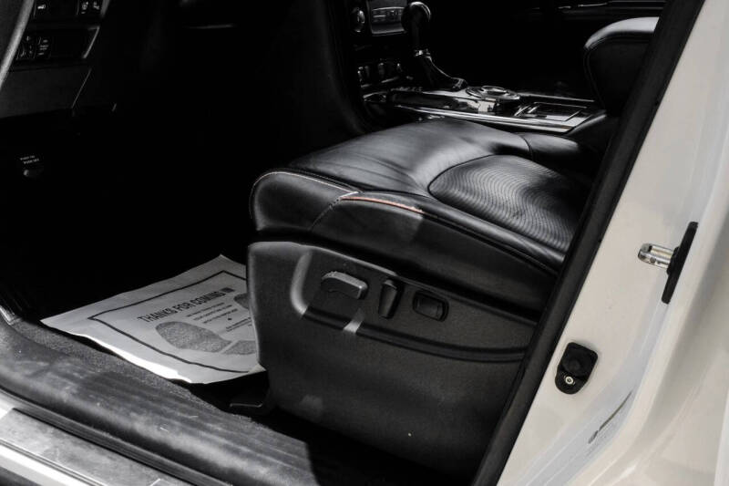 2017 Nissan Armada Platinum