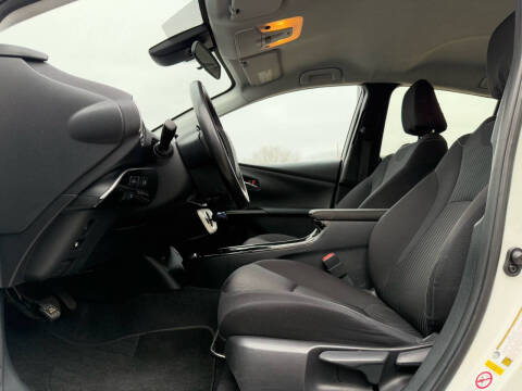 2017 Toyota Prius Prime Plus