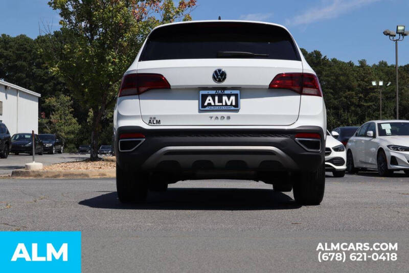 2024 Volkswagen Taos SE