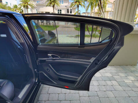 2010 Porsche Panamera S