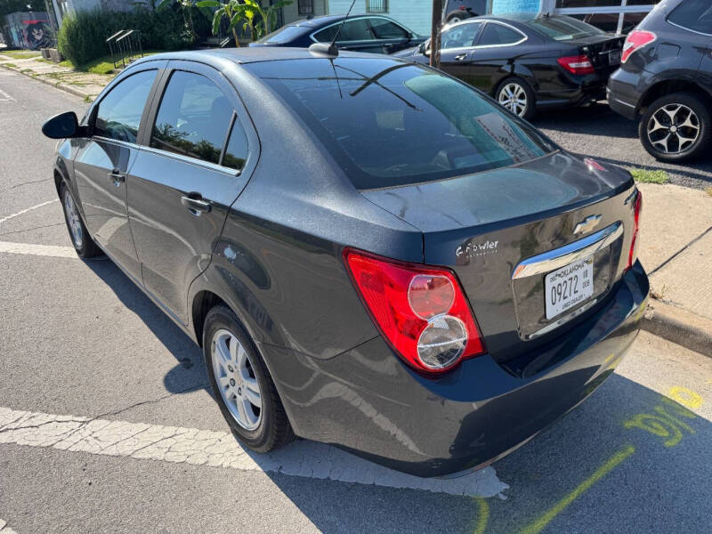 2016 Chevrolet Sonic LT Auto
