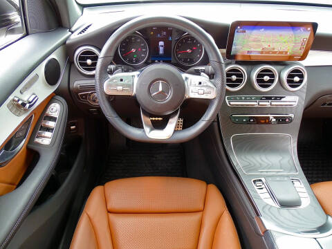 2021 Mercedes-Benz GLC GLC 300