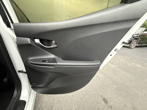 2019 Hyundai Veloster 2.0L Premium
