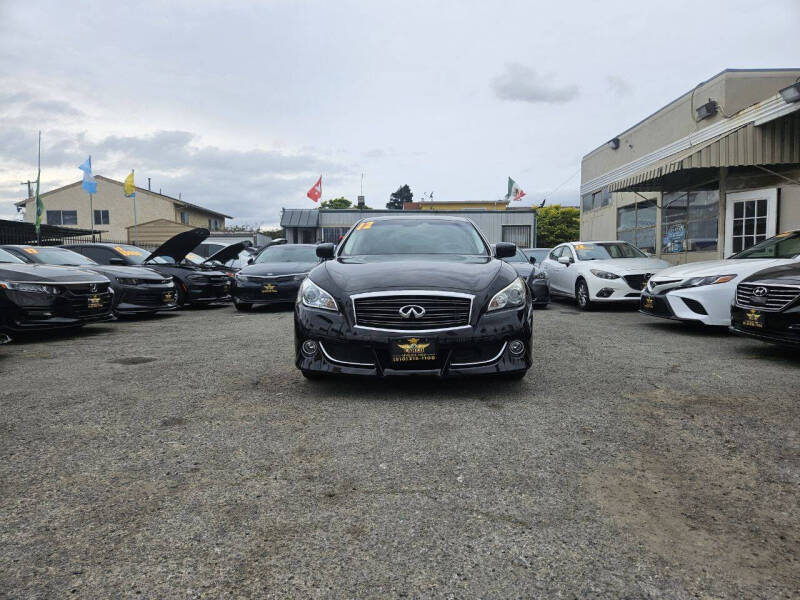 2012 Infiniti M37