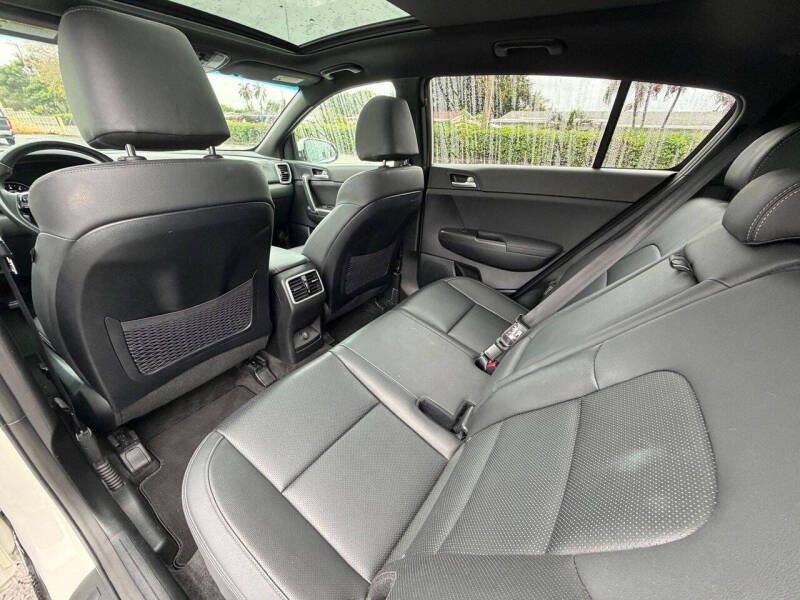 2022 Kia Sportage Nightfall