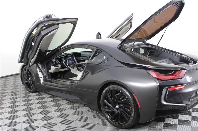 2015 BMW i8