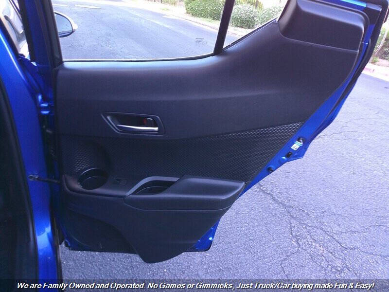 2020 Toyota C-HR XLE