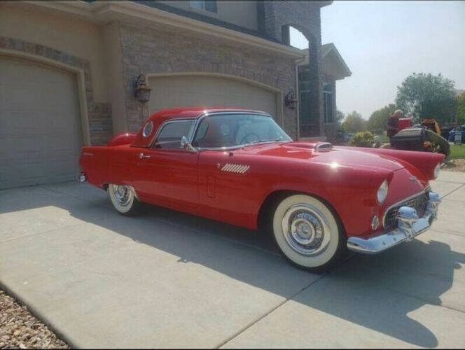 1956 Ford Thunderbird