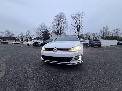 2020 Volkswagen Golf GTI S