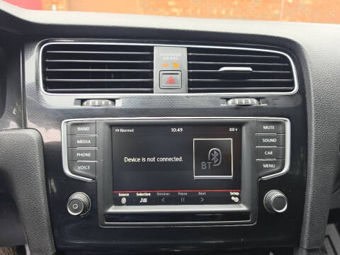 2016 Volkswagen Golf GTI Autobahn