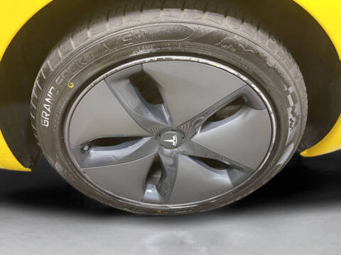 2019 Tesla Model 3 Standard Range Plus