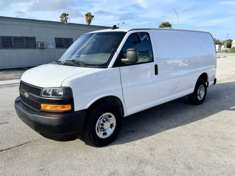 2021 Chevrolet Express 2500