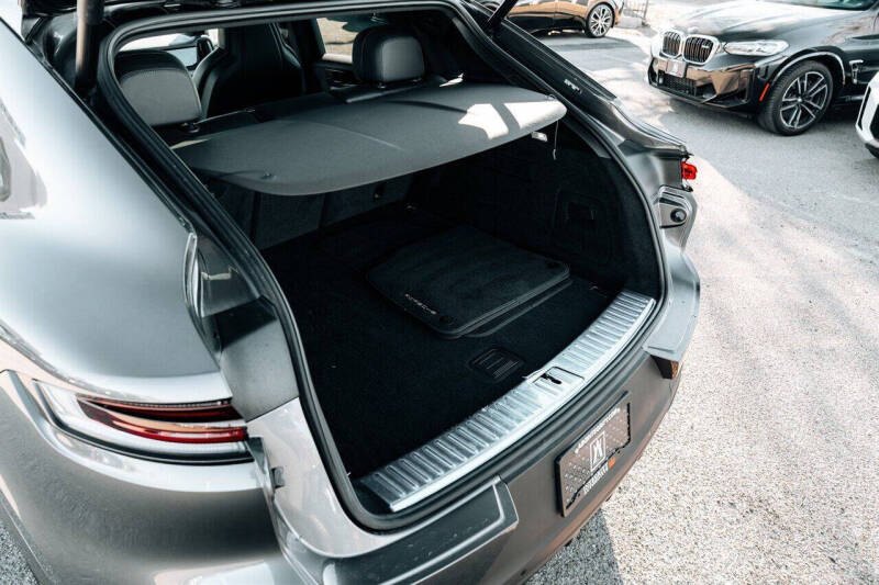 2024 Porsche Cayenne Coupe