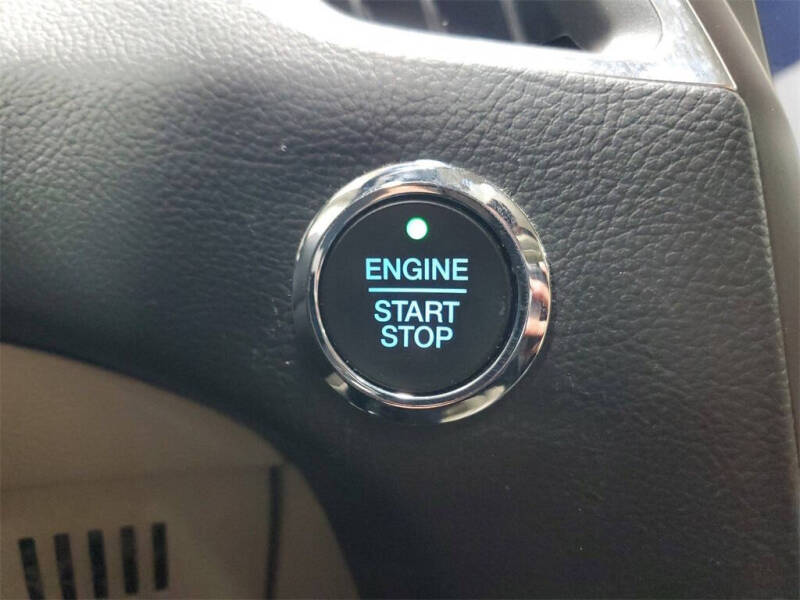 2021 Ford Edge Titanium