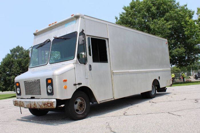 2001 Workhorse P42