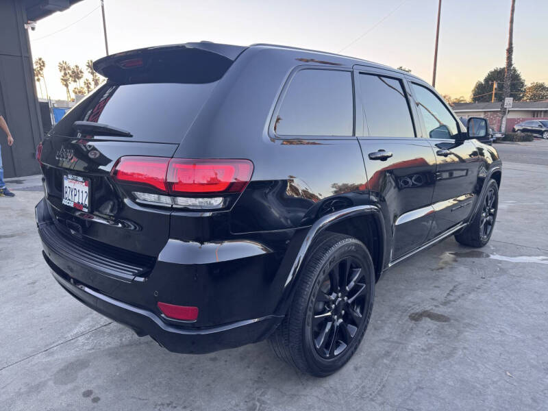 2019 Jeep Grand Cherokee Altitude