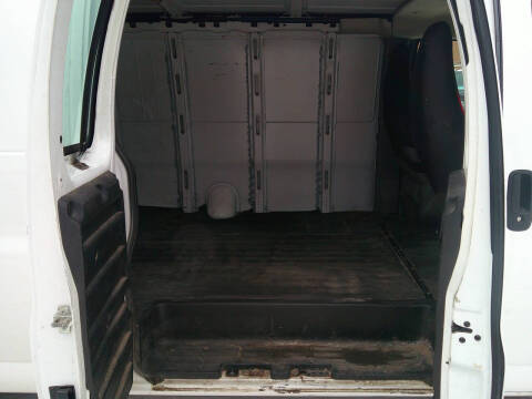 2017 Chevrolet Express 2500