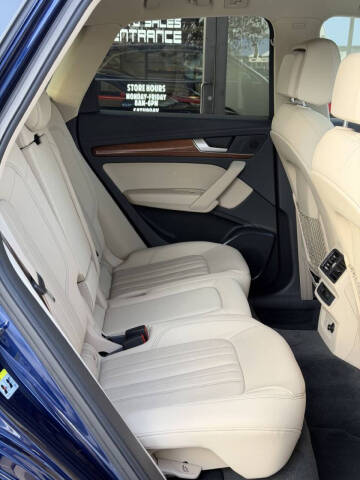 2022 Audi Q5 quattro S line Premium 45 TFSI