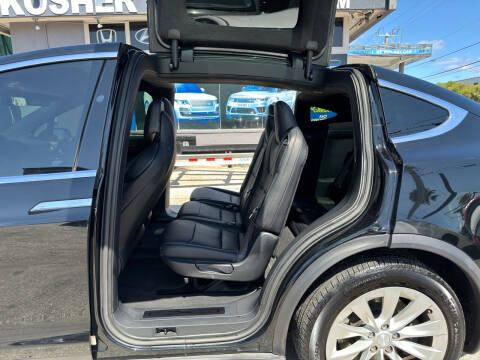 2018 Tesla Model X 75D