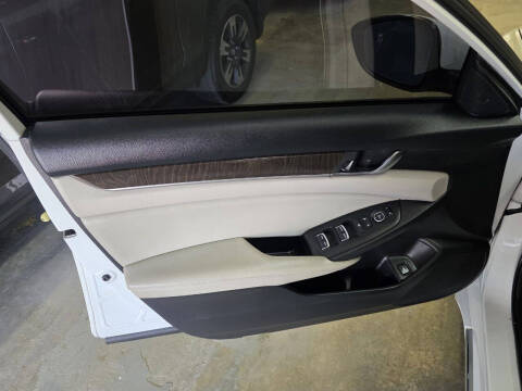 2018 Honda Accord EX