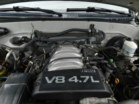 2002 Toyota Sequoia SR5