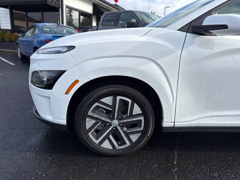 2023 Hyundai Kona Electric SE