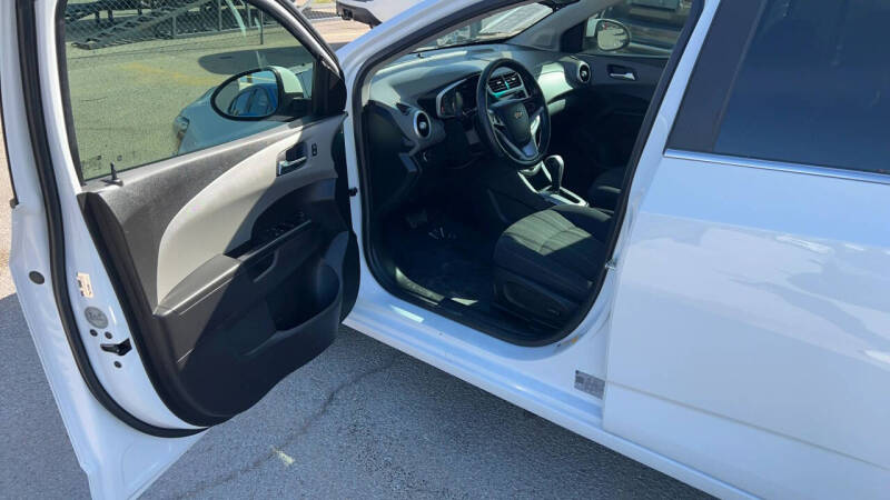 2020 Chevrolet Sonic LT