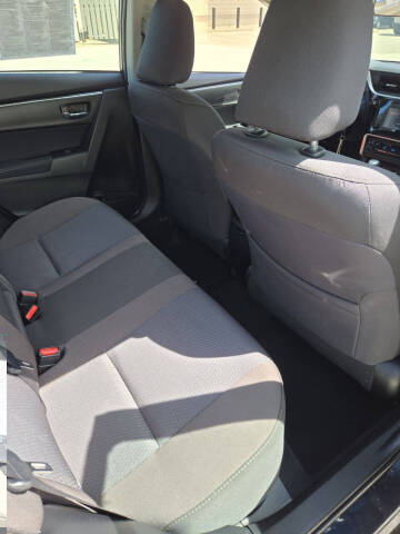 2017 Toyota Corolla LE