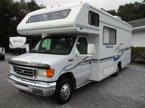 2004 Winnebago Minnie for sale at Bay RV Sales - Drivables in Lillian AL