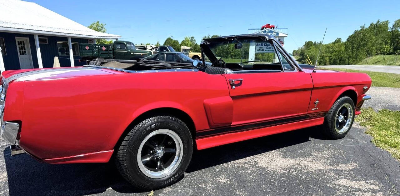 1965 Ford Mustang 64