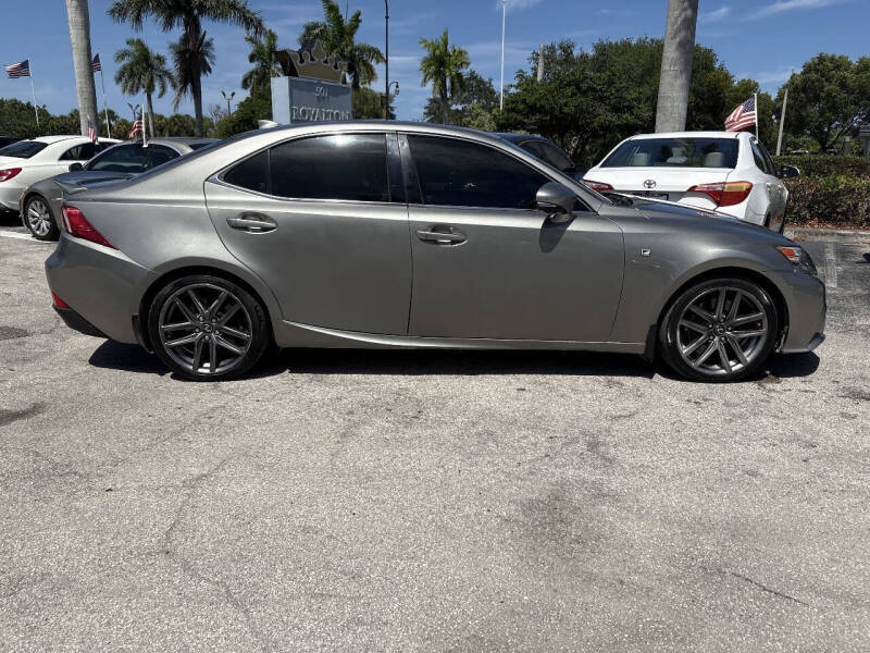 2016 Lexus IS 200t