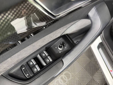 2019 Audi SQ5 3.0T quattro Premium Plus