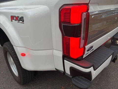 2024 Ford F-350 Super Duty Limited